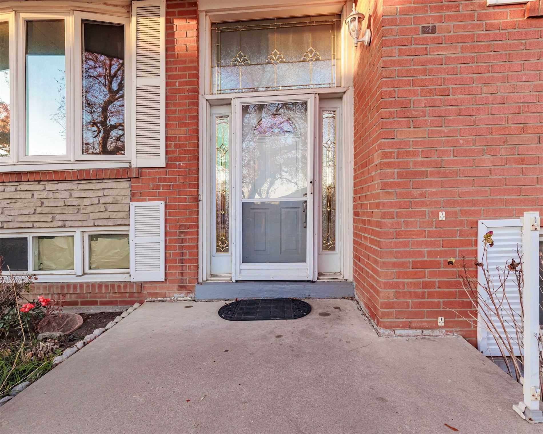 Listing W5823737 - Large Photo # 6