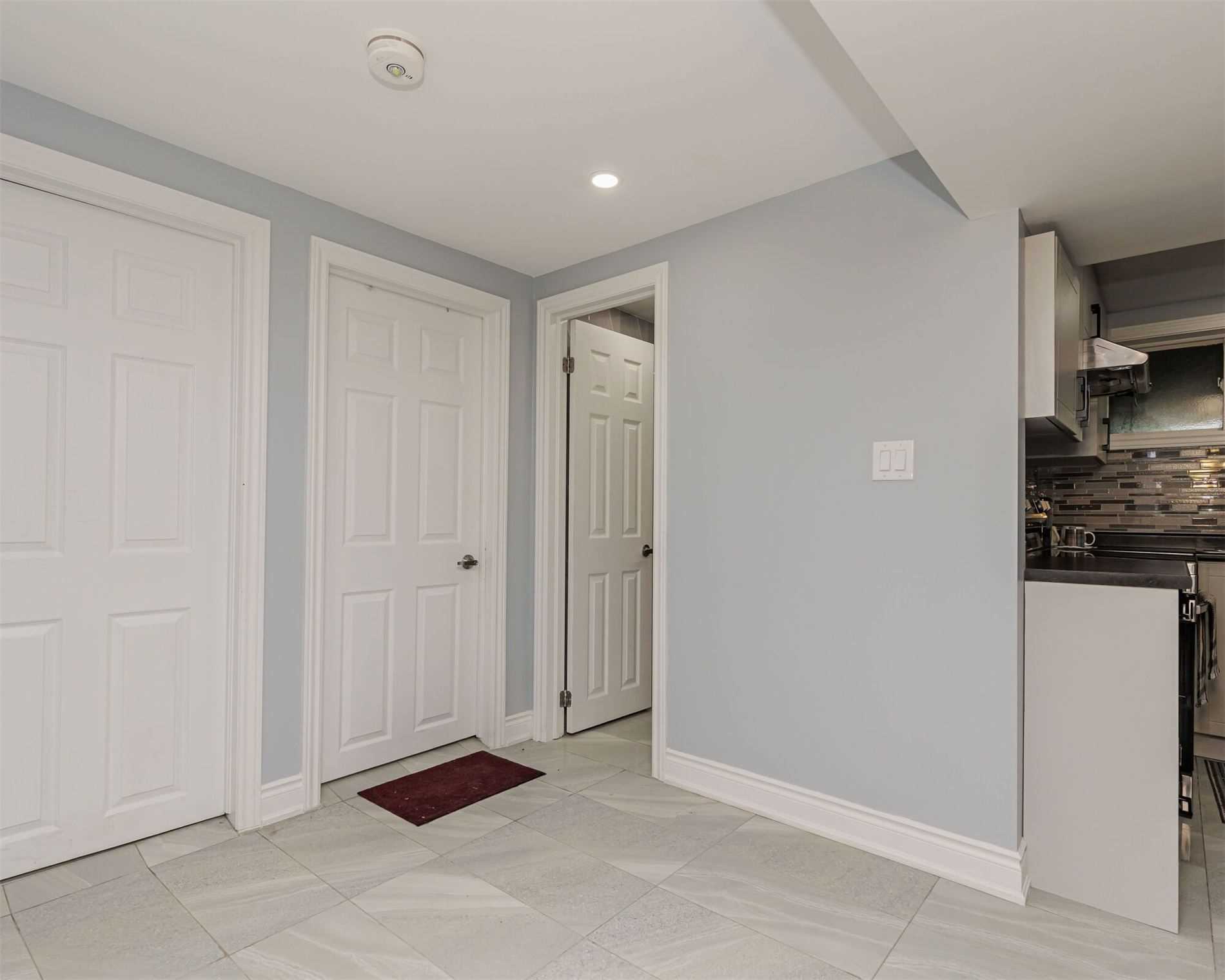Listing W5823737 - Large Photo # 17