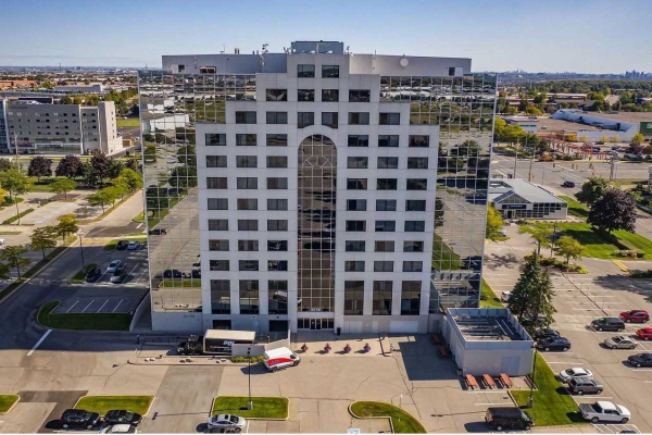 5770 Hurontario St, Mississauga