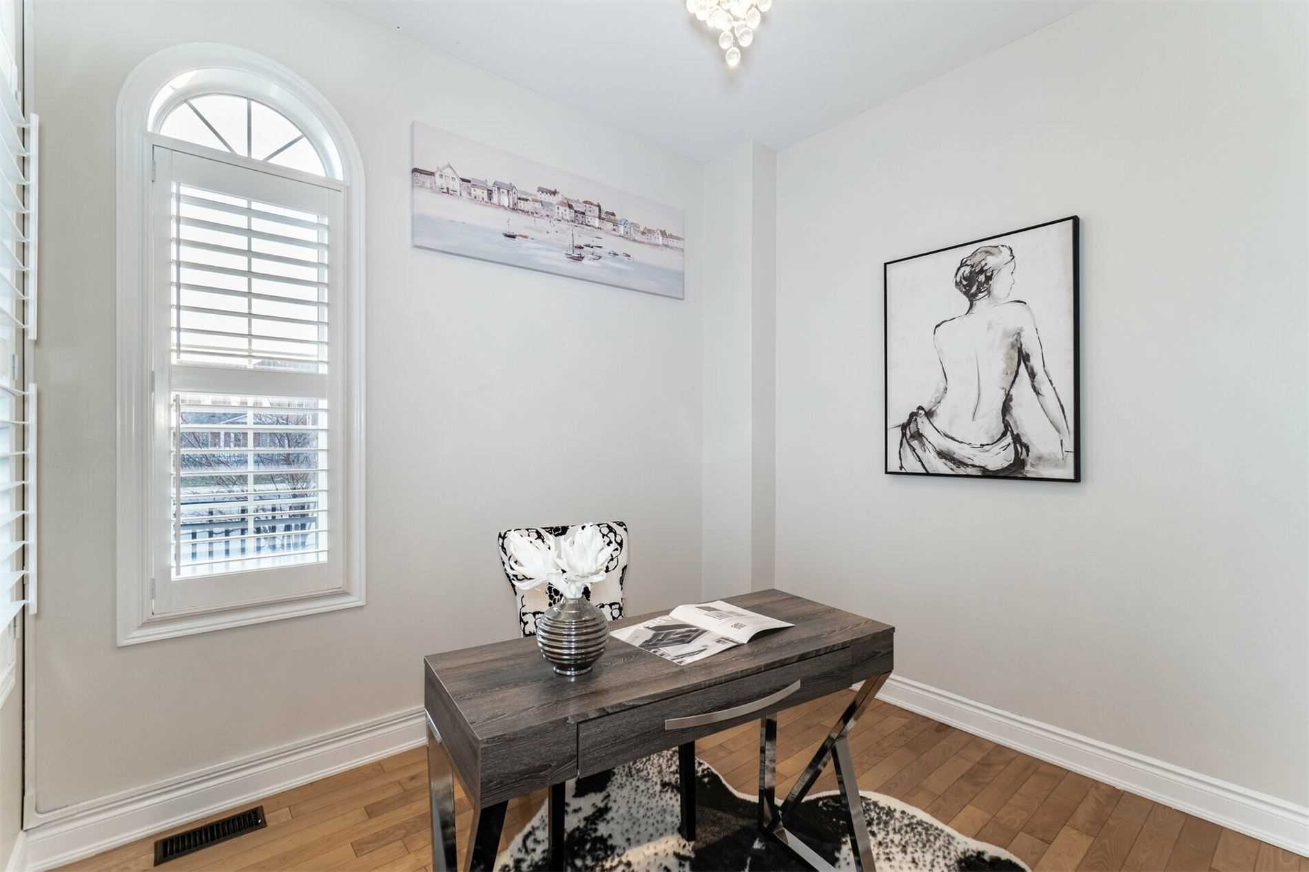 Listing W5824318 - Large Photo # 4