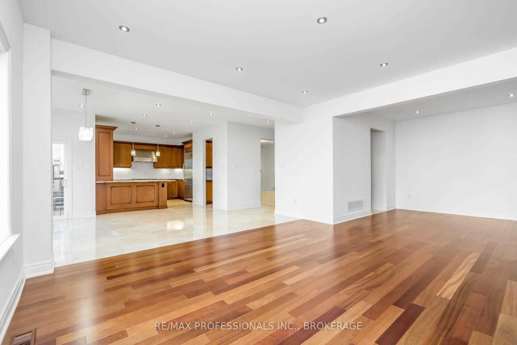 Listing W5825121 - Large Photo # 10