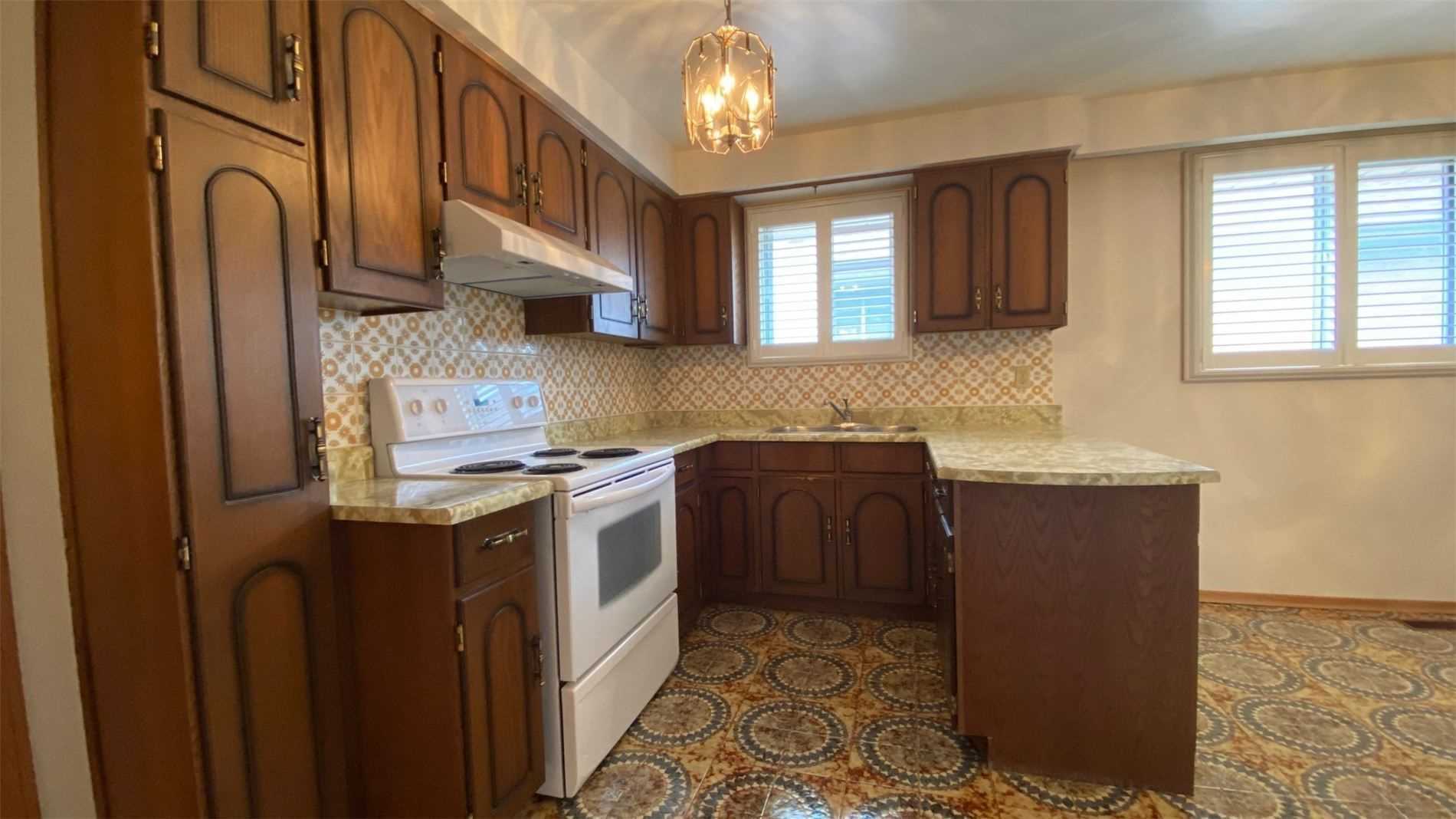 Listing W5825257 - Large Photo # 4