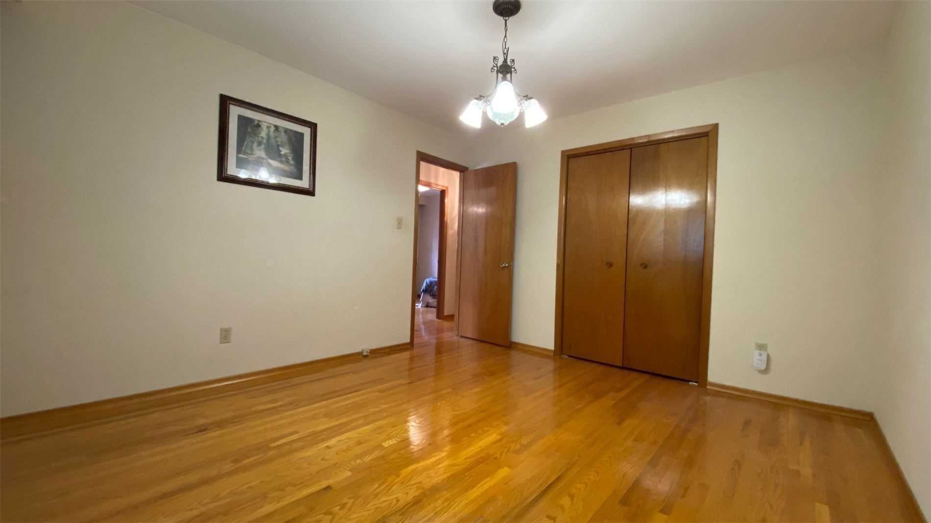Listing W5825257 - Large Photo # 12