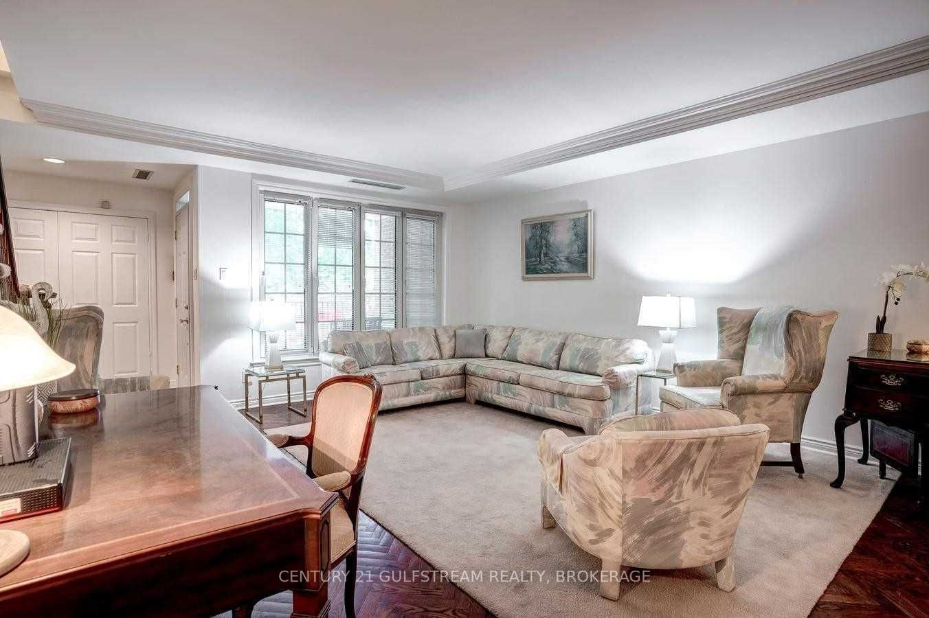 Listing W5826473 - Large Photo # 4
