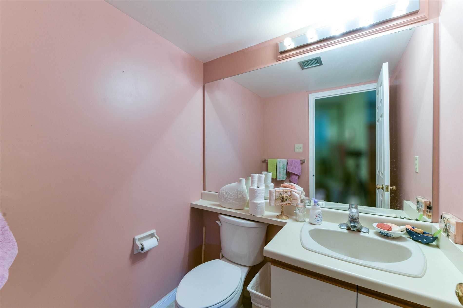 Listing W5826919 - Large Photo # 17