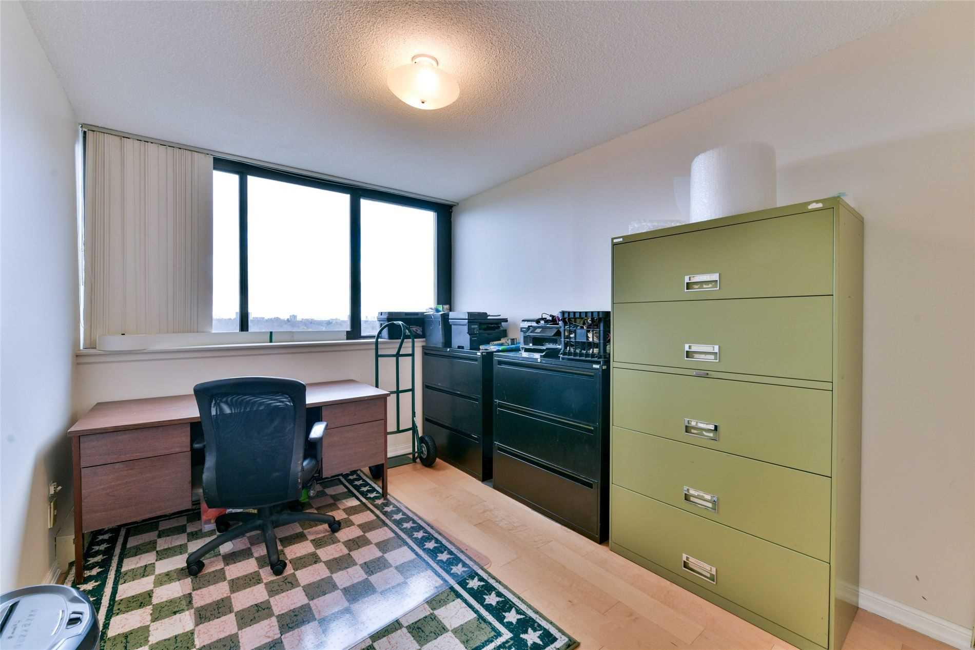 Listing W5826919 - Large Photo # 16