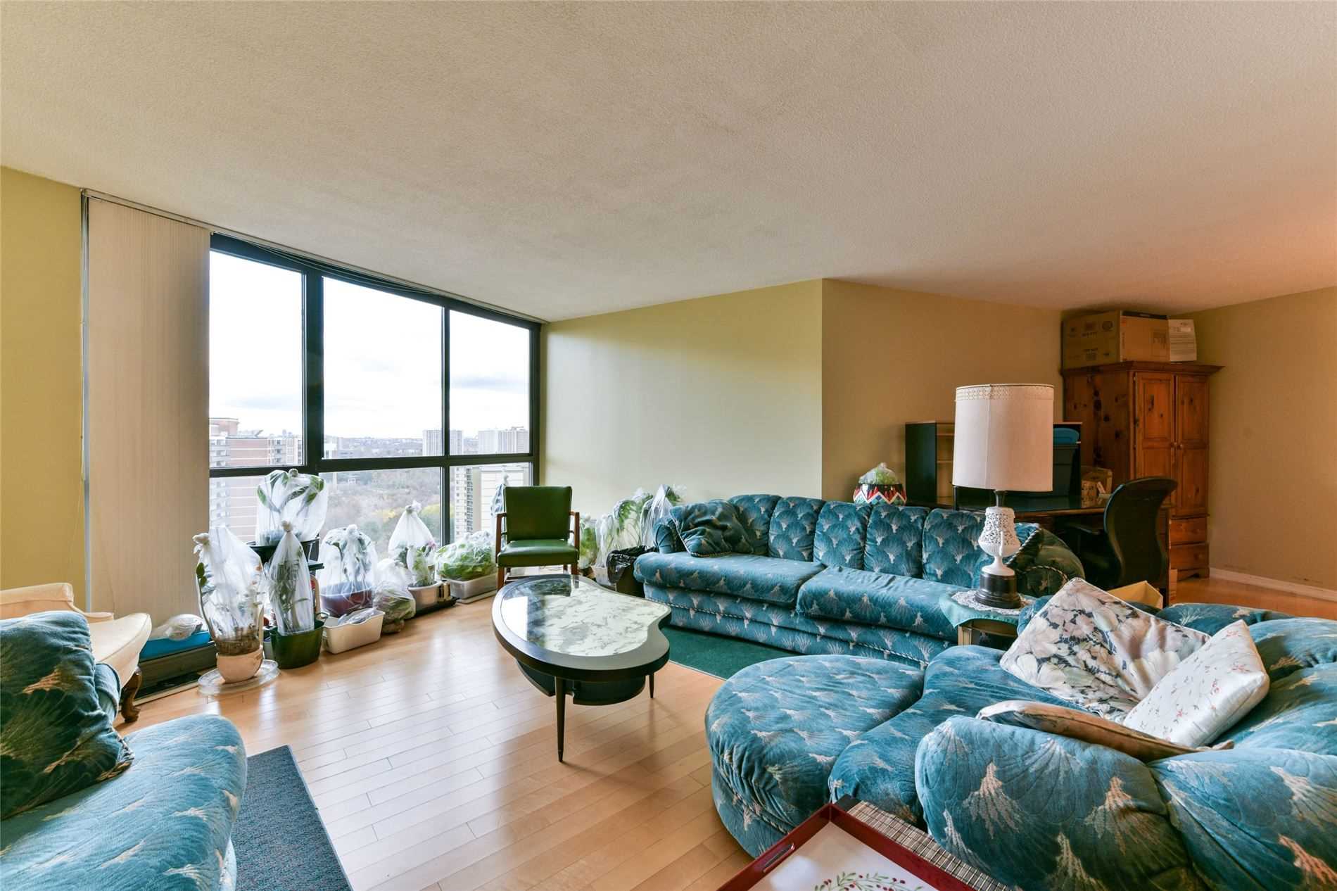 Listing W5826919 - Large Photo # 10