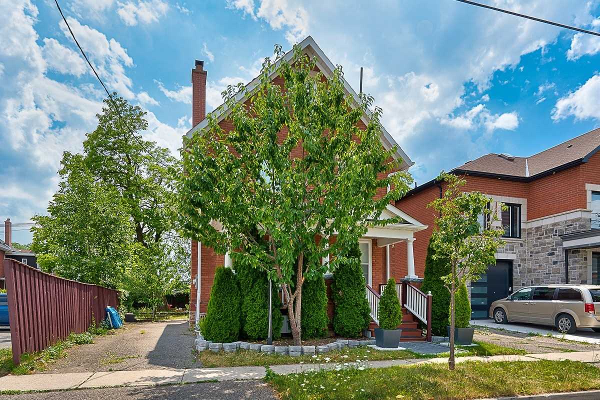 Listing W5827046 - Large Photo # 2