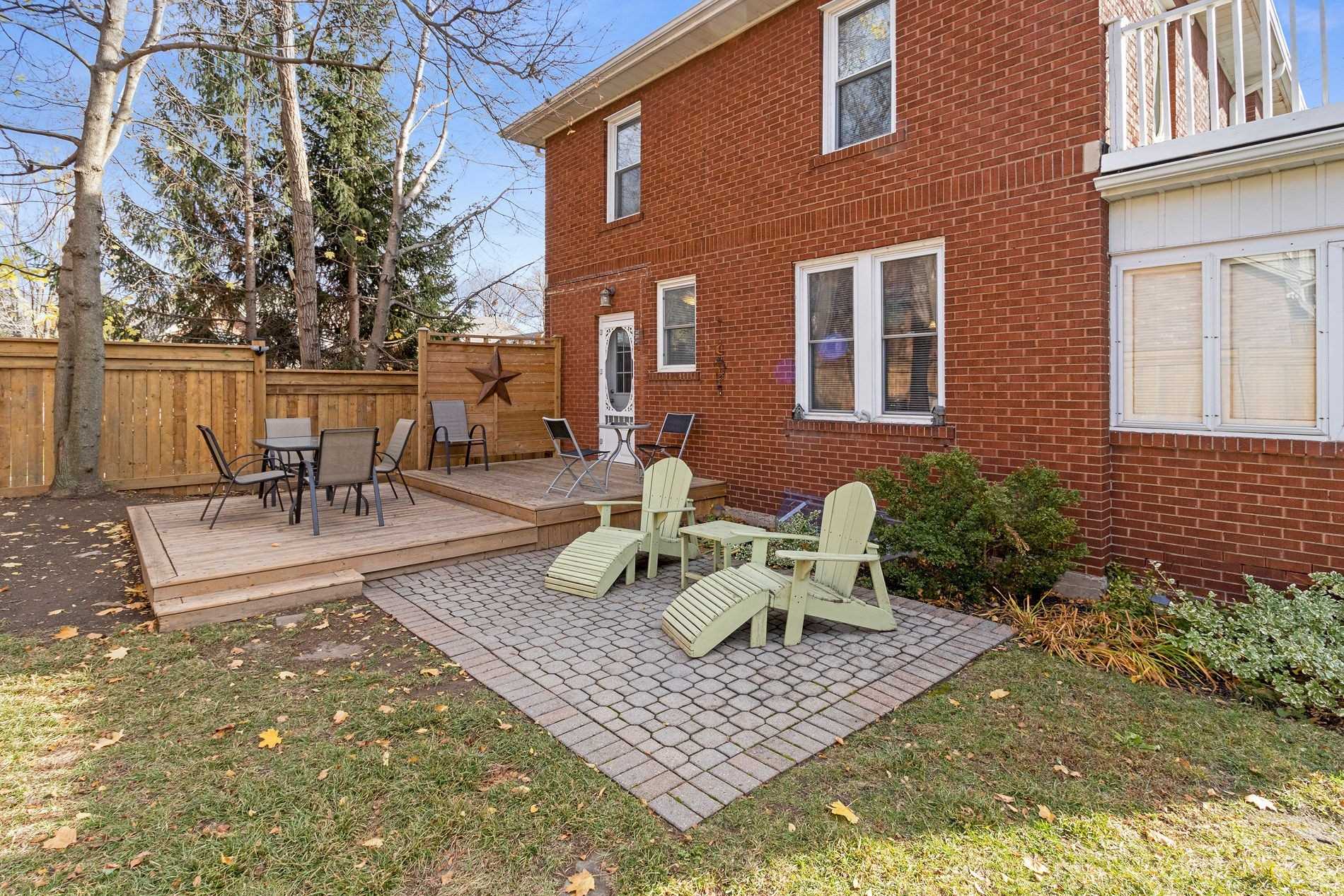 295 Plains Road W