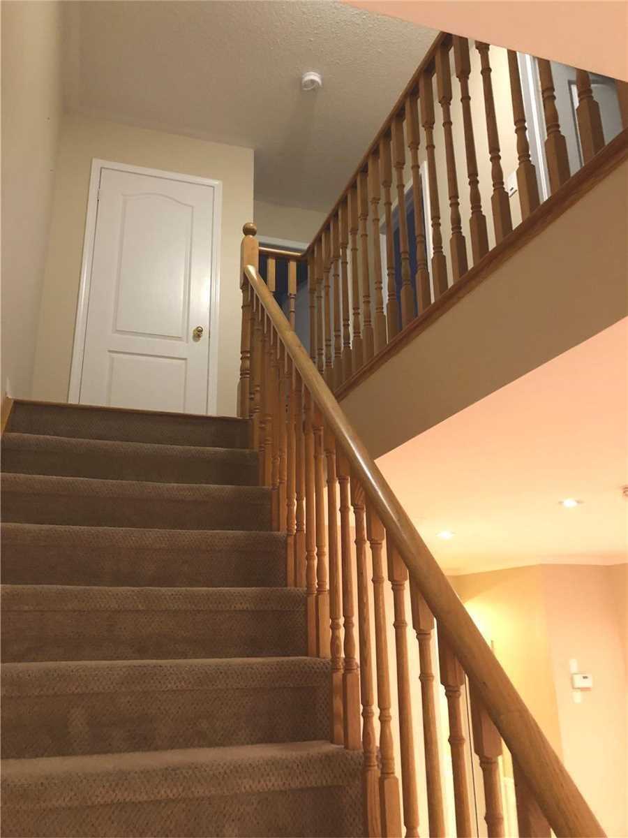 573 Willmott Crescent