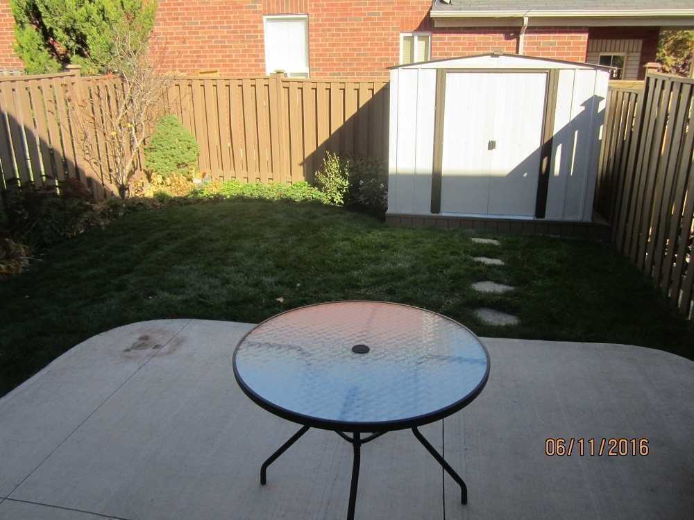 573 Willmott Crescent