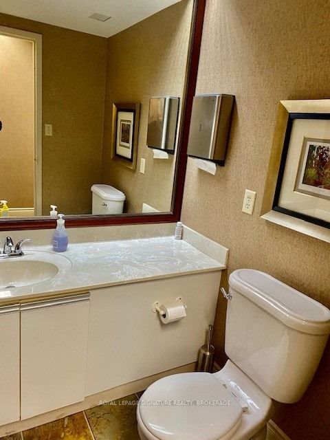 Listing W5828621 - Large Photo # 27