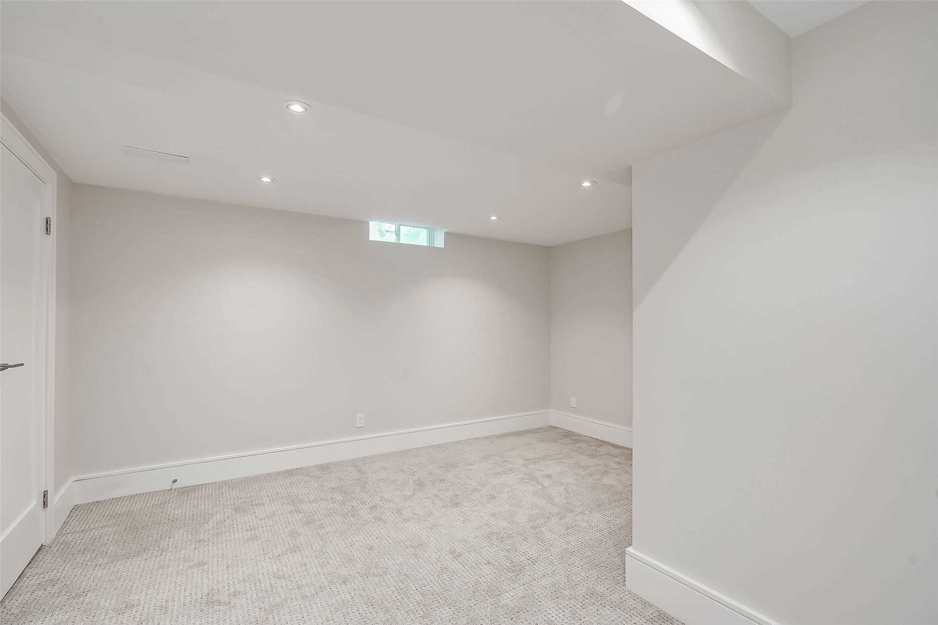 Listing W5828840 - Large Photo # 31