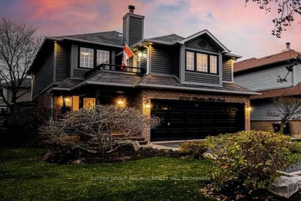 5555 Haddon Hall Rd, Mississauga