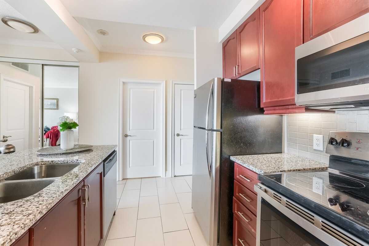 Listing W5831419 - Large Photo # 11