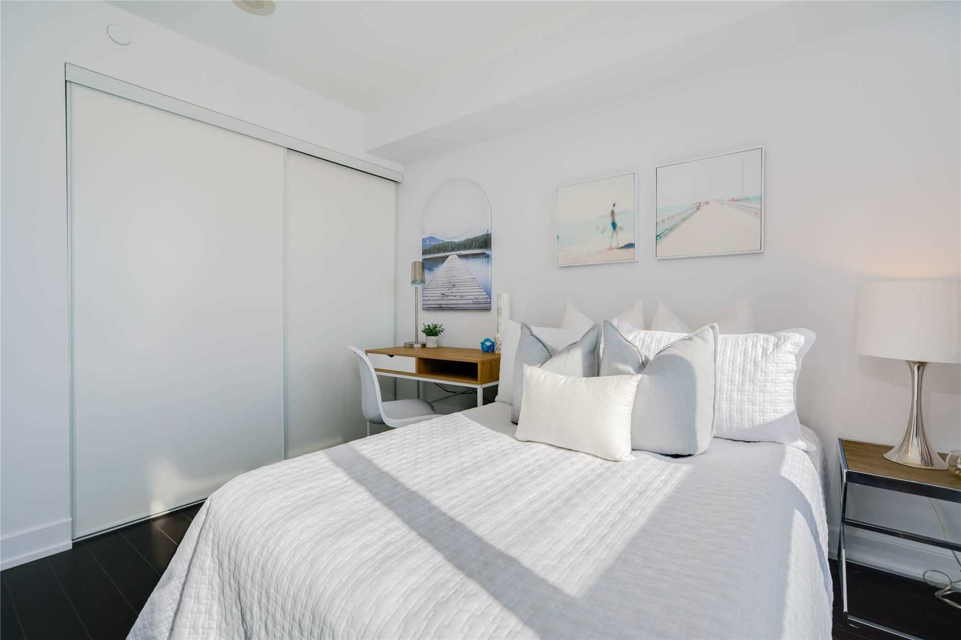 #407 - 6 Eva Rd, Toronto
