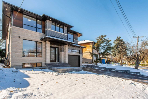 20 Ravenscrest Dr, Toronto
