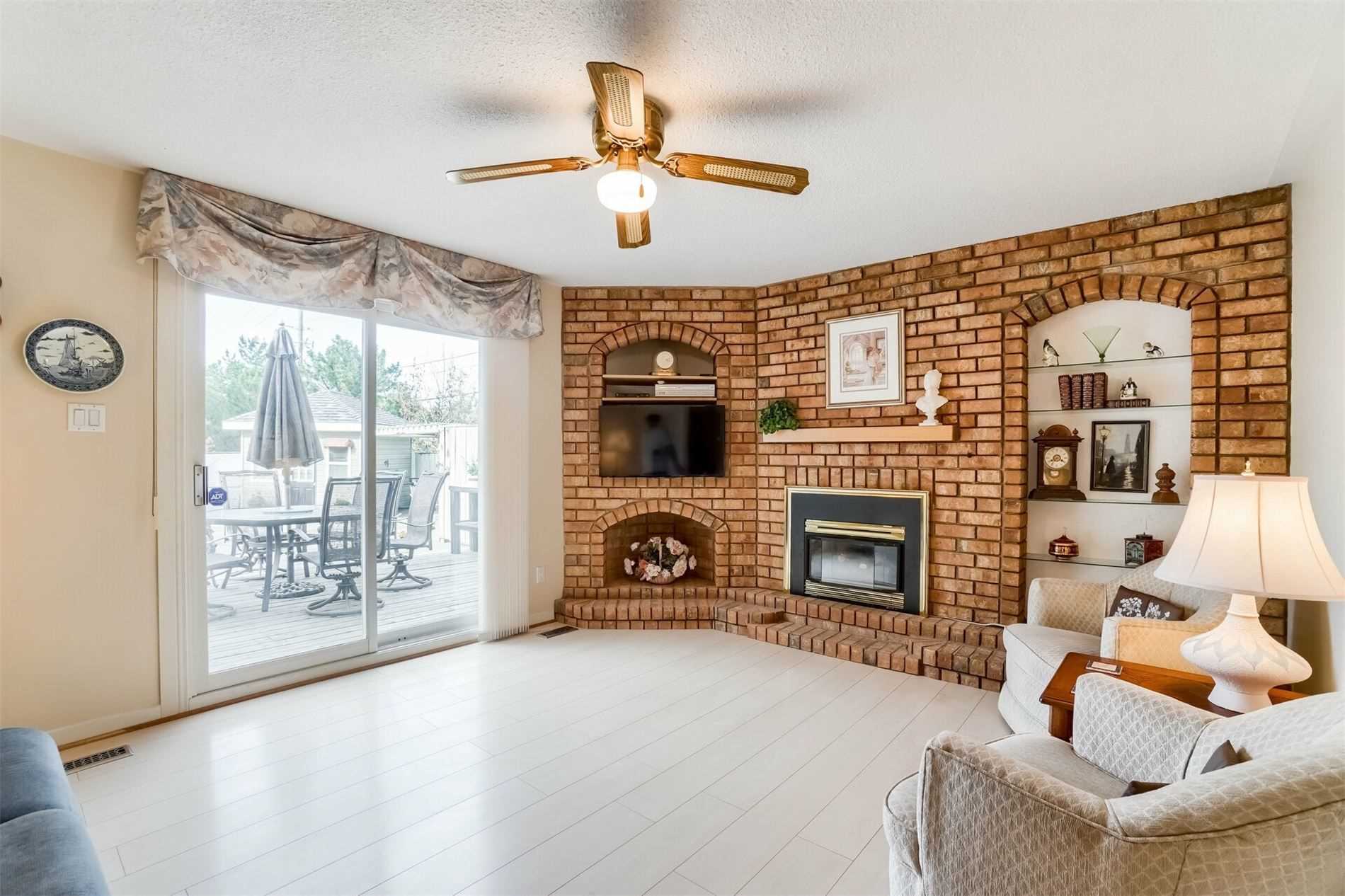 340 Ridge Dr