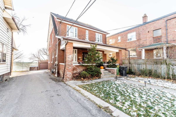 2707 Lake Shore Blvd W, Toronto