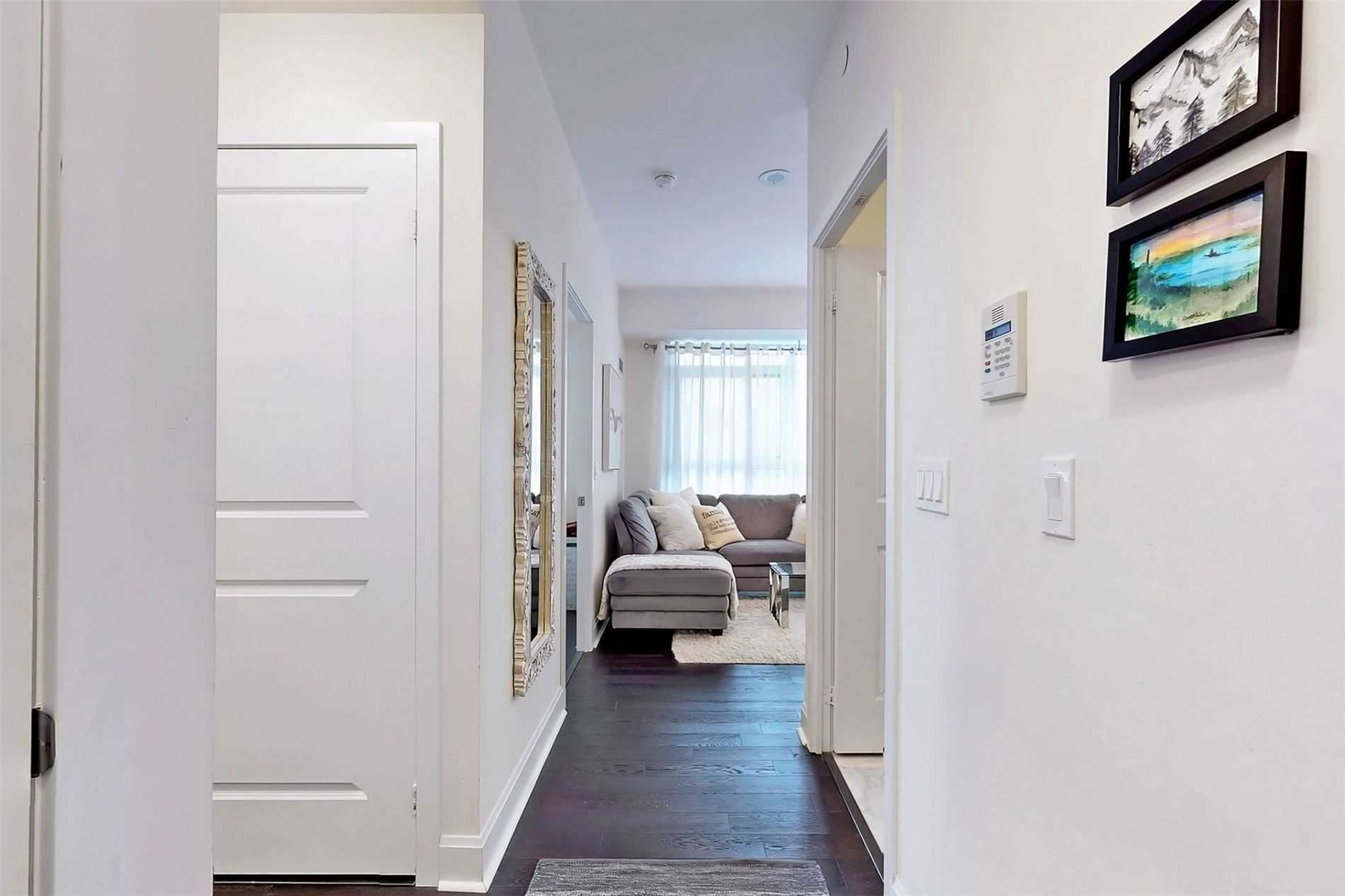 Listing W5835103 - Large Photo # 4