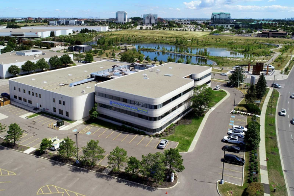 320 Matheson Blvd W, Mississauga