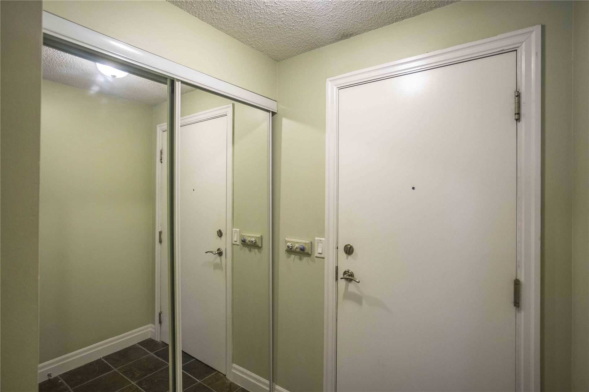 Listing W5835766 - Large Photo # 20