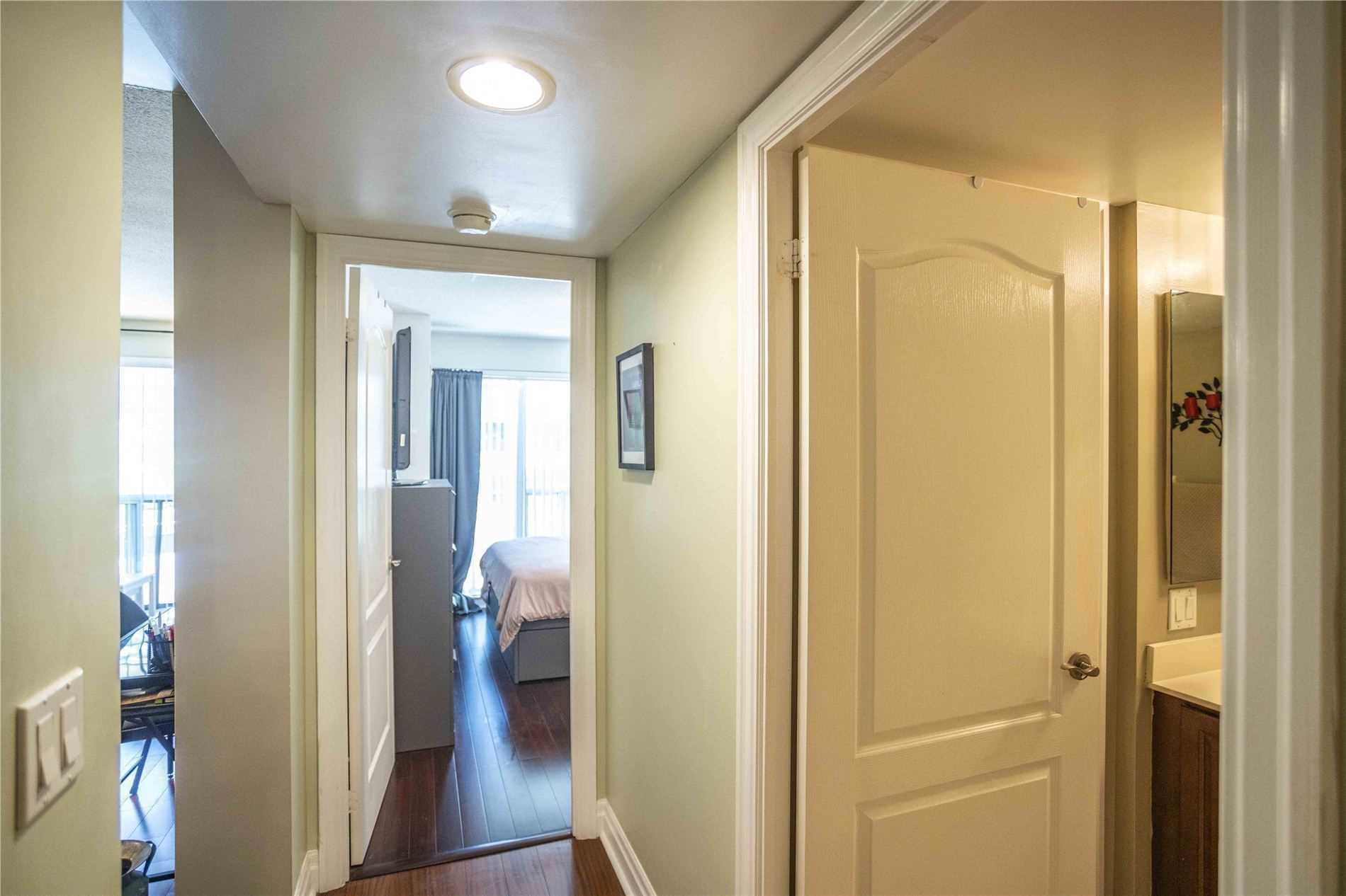 Listing W5835766 - Large Photo # 18