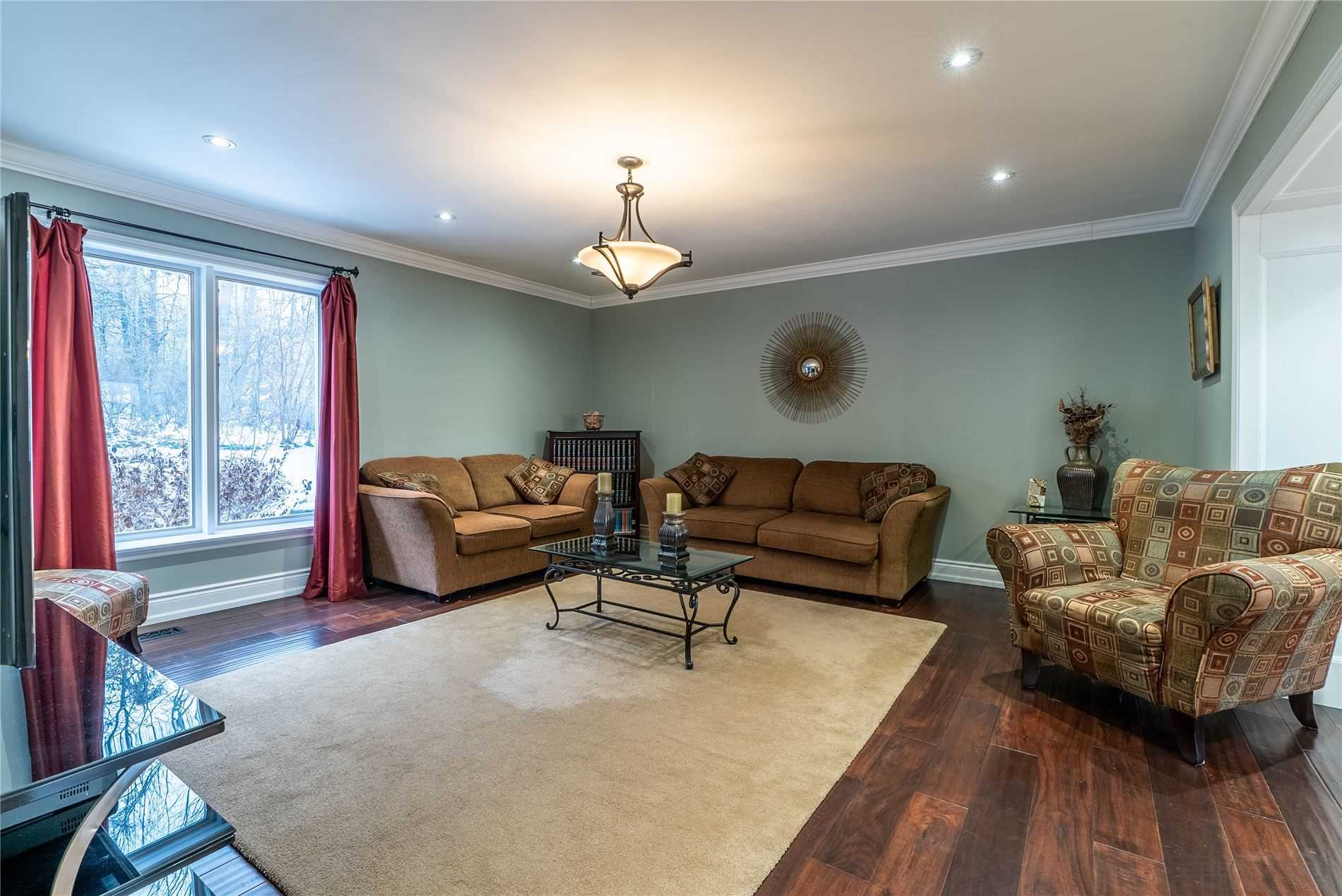 21 Southridge Tr