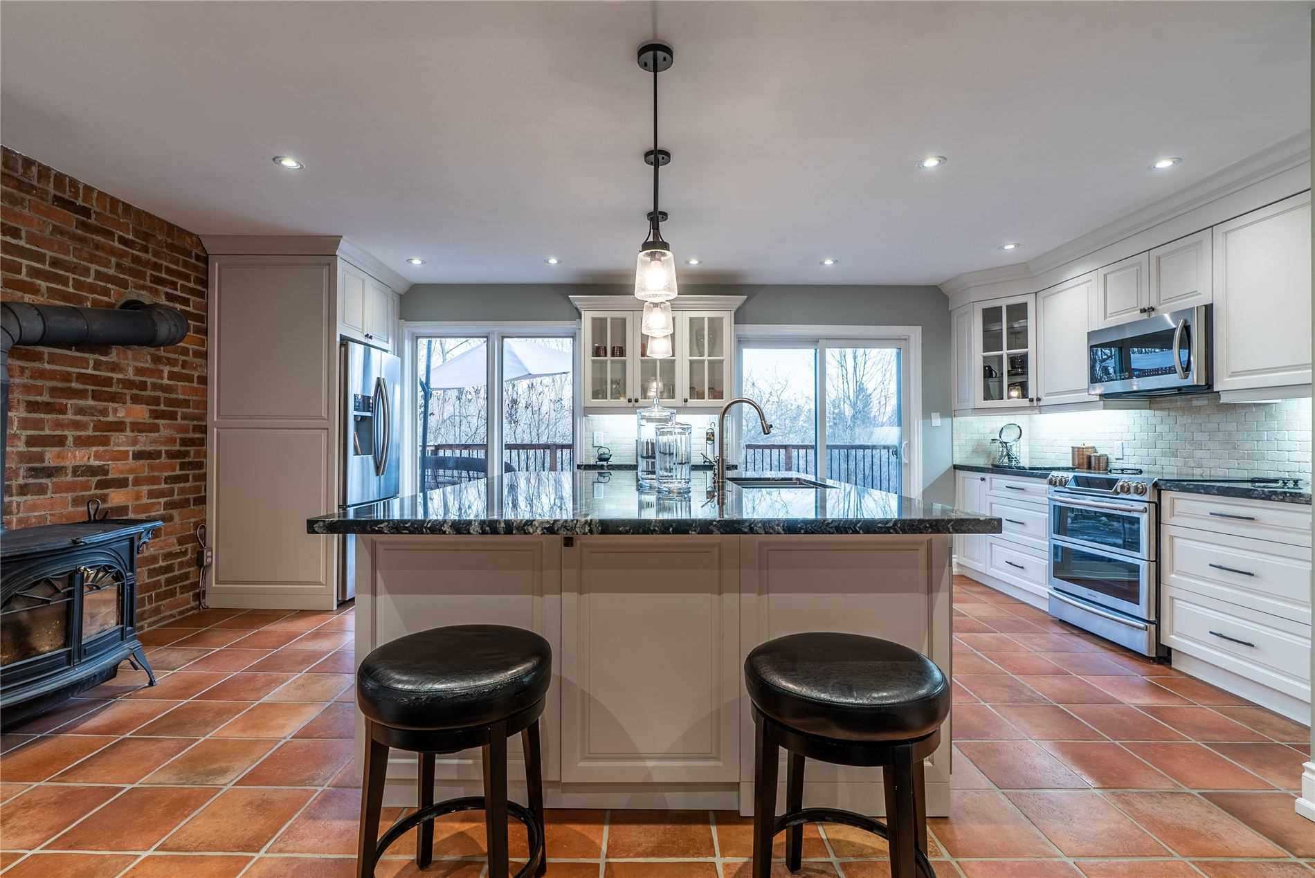 21 Southridge Tr