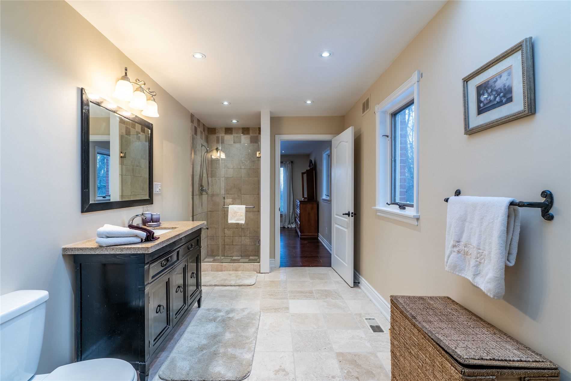 21 Southridge Tr