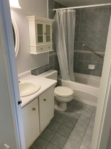 11 Wincott Drive, #711