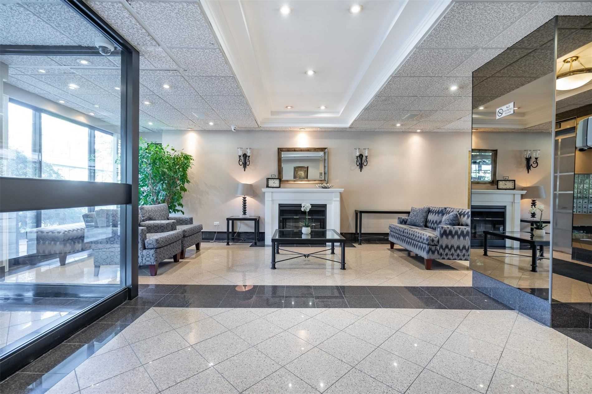 1300 Mississauga Valley Blvd, #1405