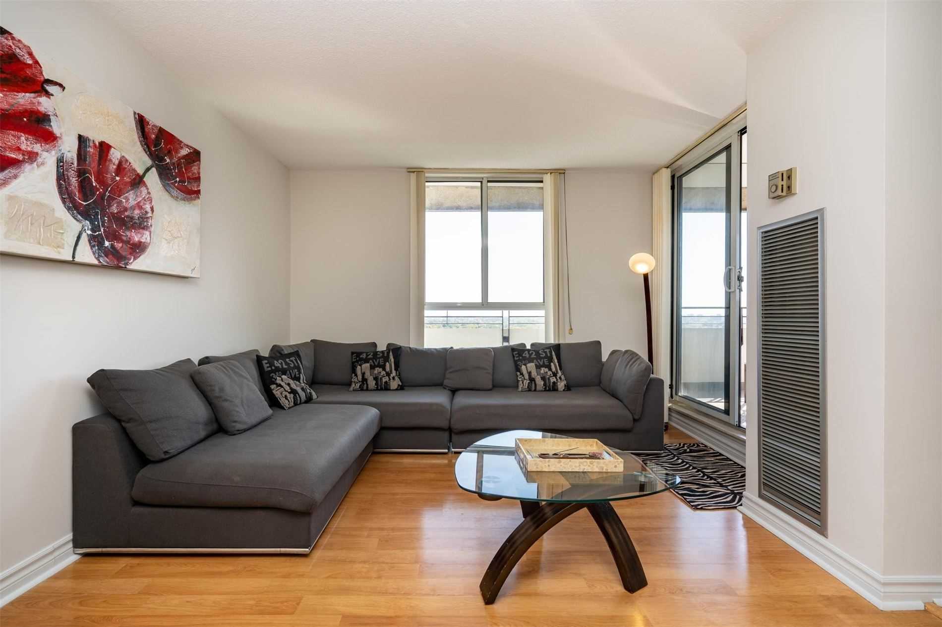 1300 Mississauga Valley Blvd, #1405