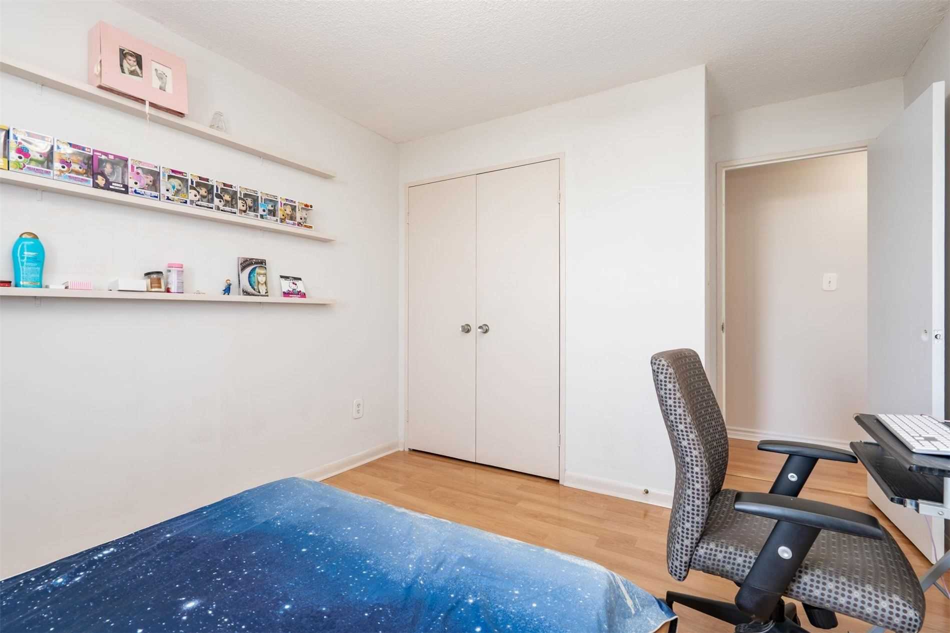 1300 Mississauga Valley Blvd, #1405
