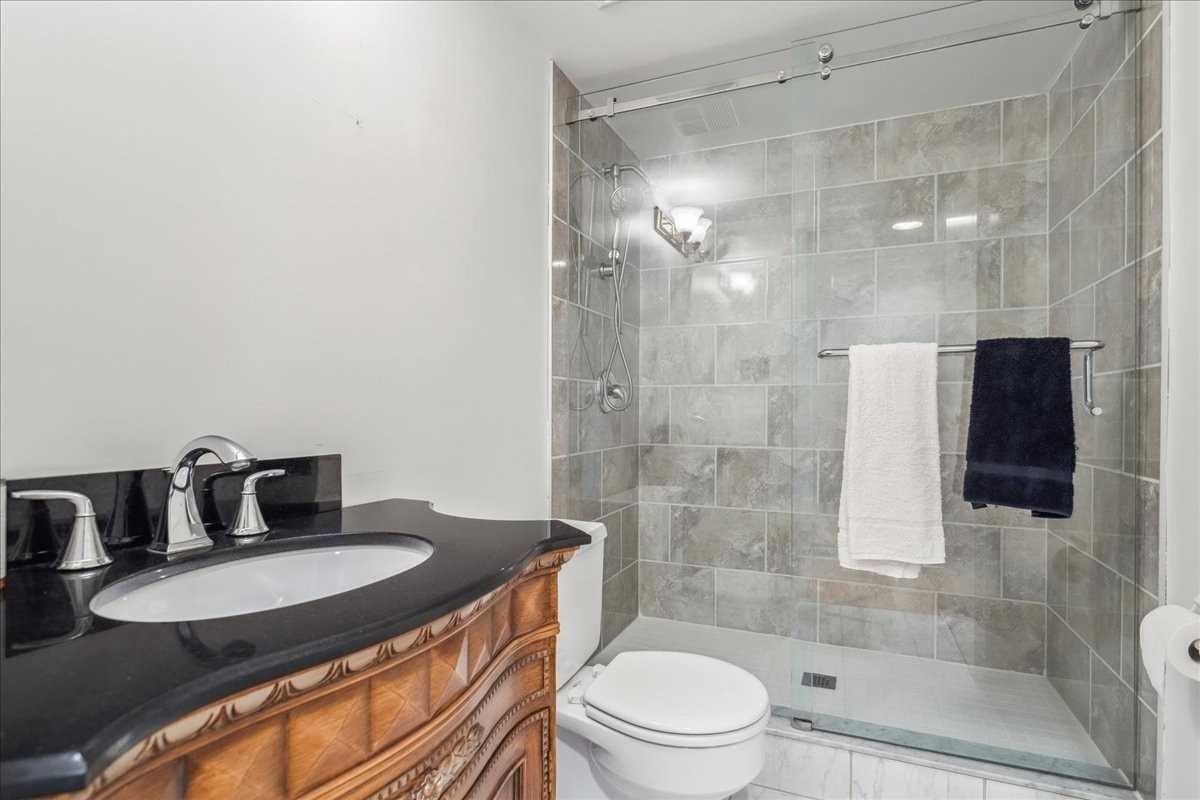 Listing W5836583 - Large Photo # 33
