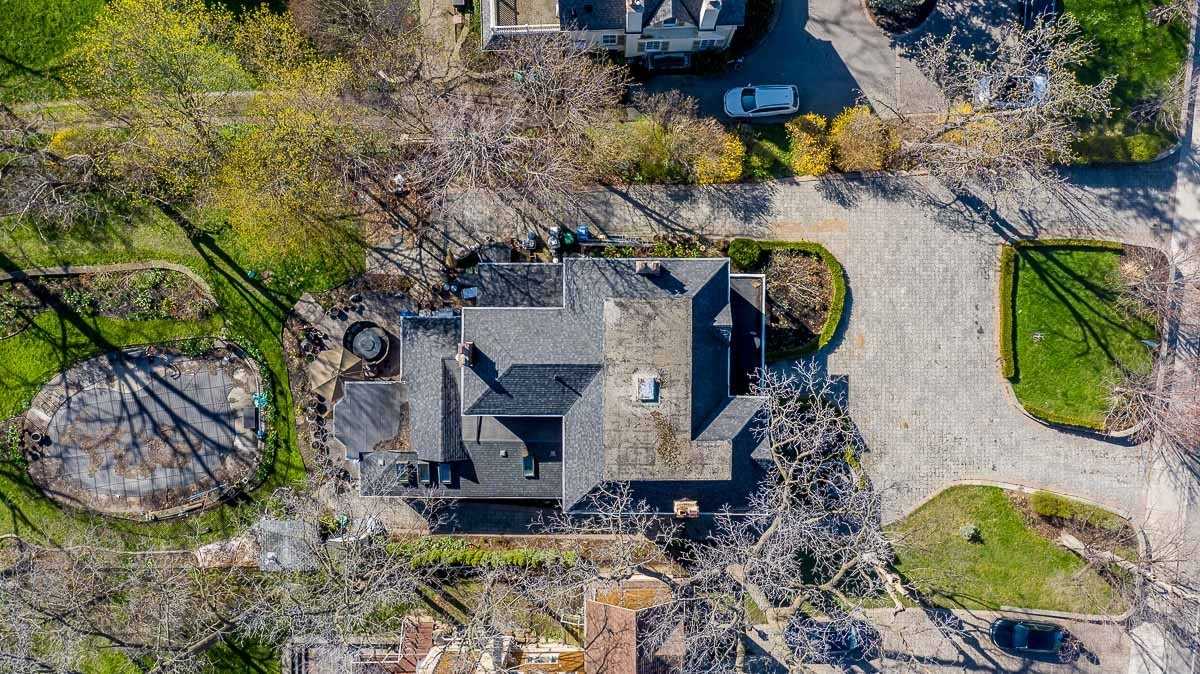 77 Main St S