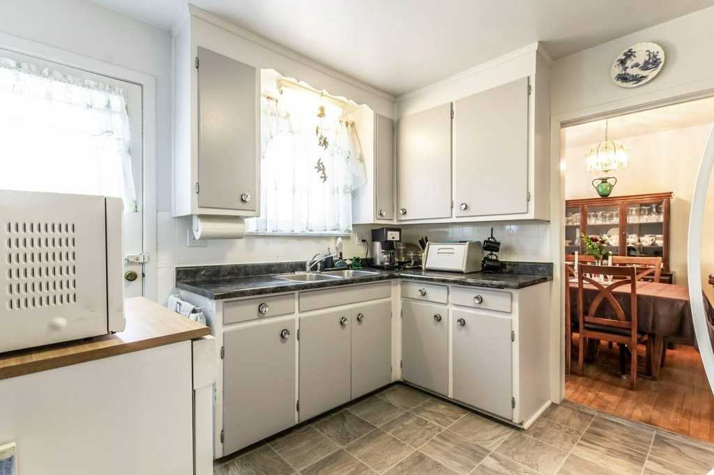 Listing W5836882 - Large Photo # 10
