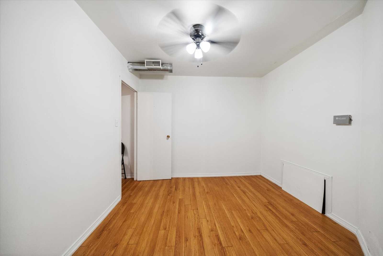Listing W5837213 - Large Photo # 37