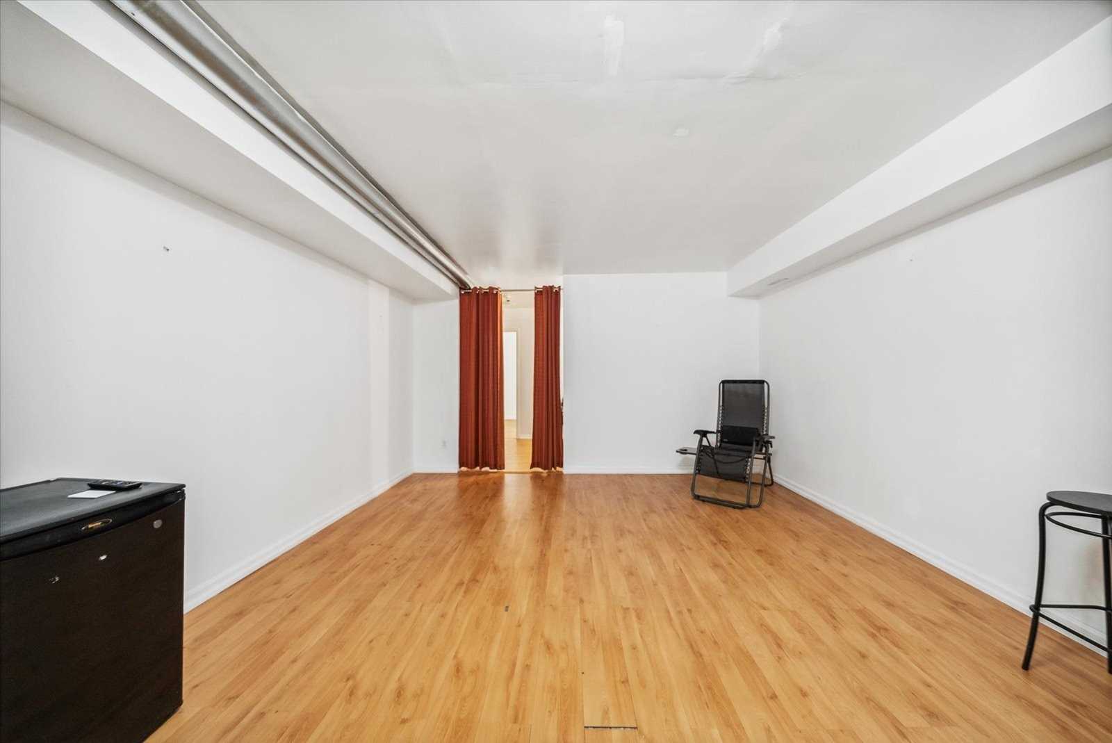 Listing W5837213 - Large Photo # 33