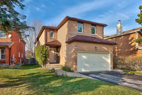 3558 Chartrand Cres, Mississauga