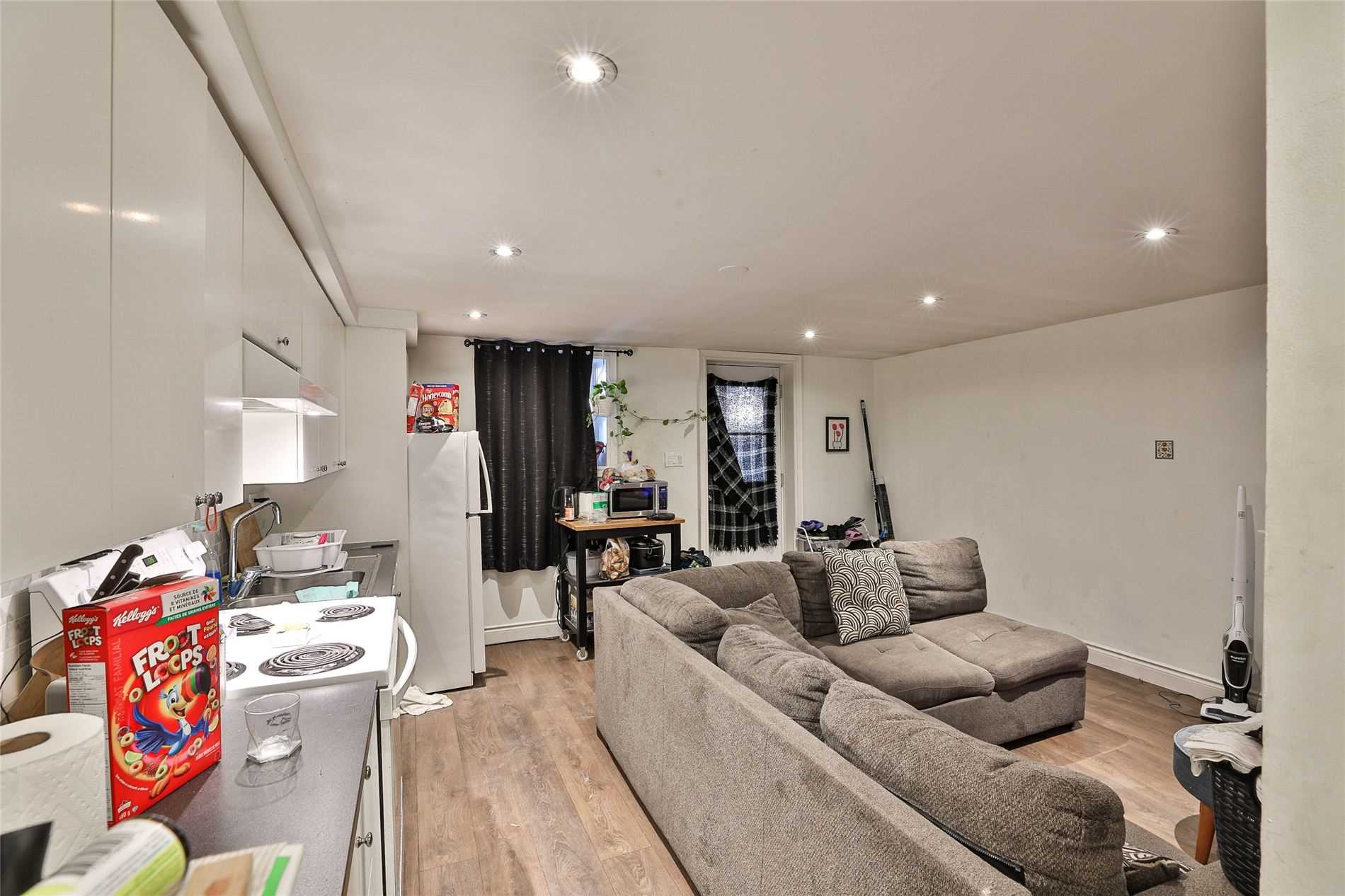 Listing W5837439 - Large Photo # 6