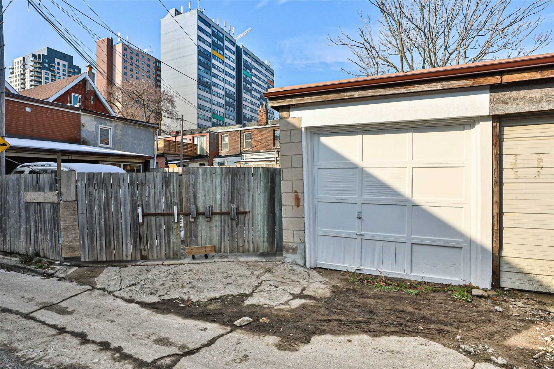 Listing W5837439 - Large Photo # 24
