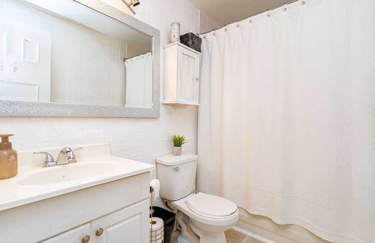 Listing W5837825 - Large Photo # 15