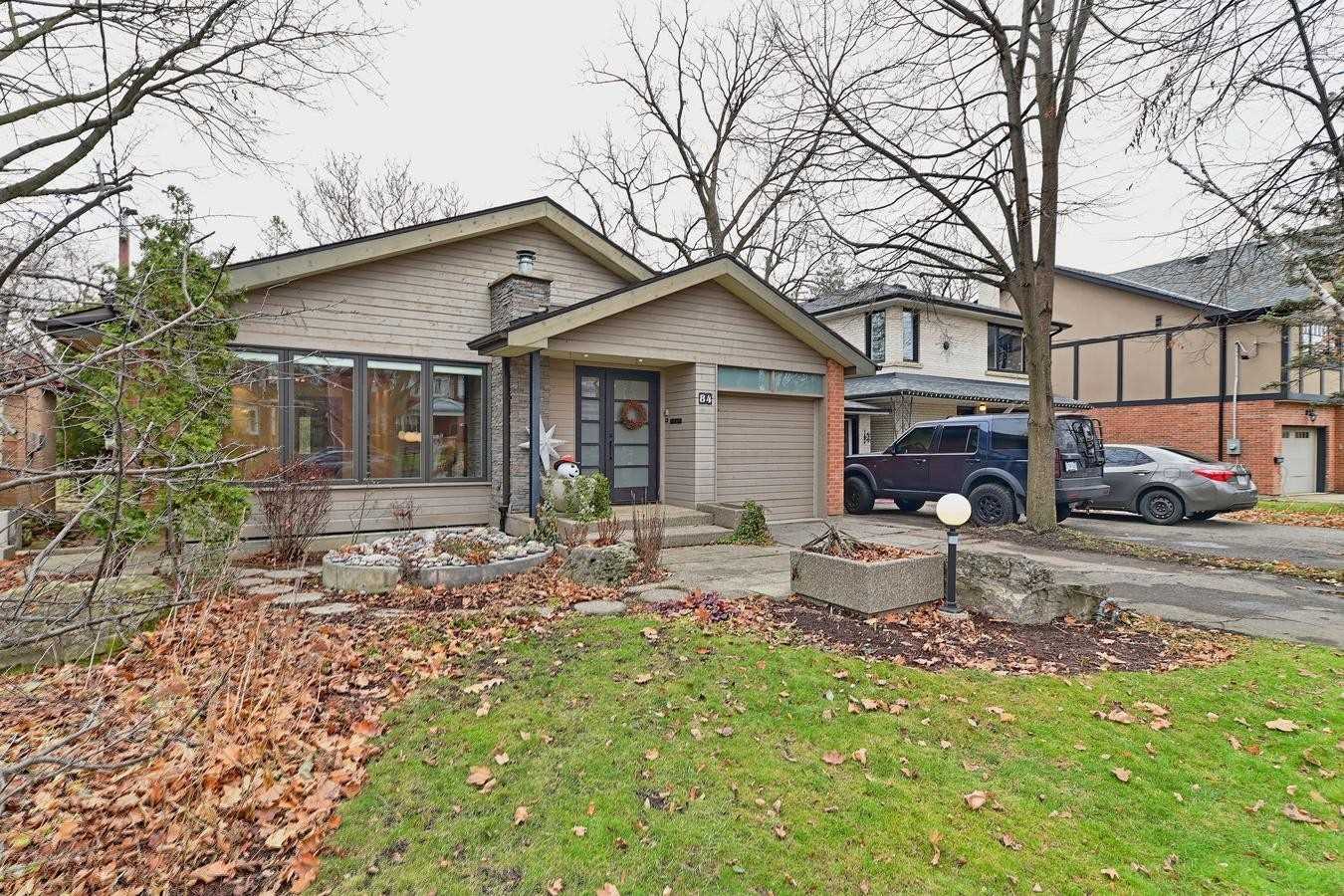 Listing W5837959 - Large Photo # 2