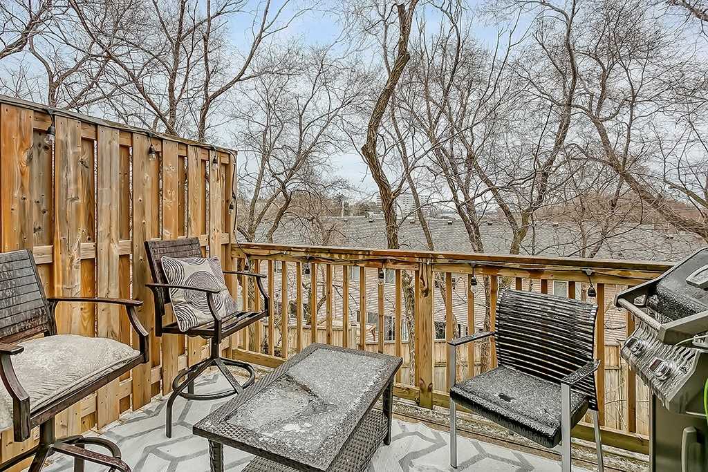 70 Plains Road W, #38