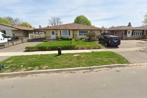 39 Seaborn Rd, Brampton