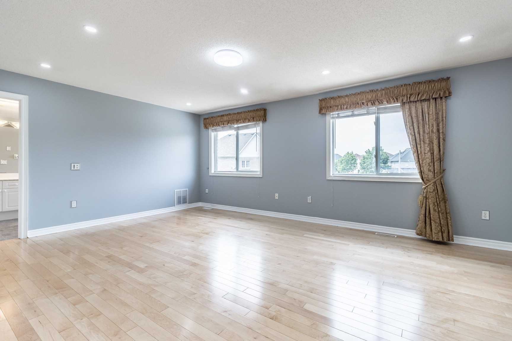 Listing W5838655 - Large Photo # 6
