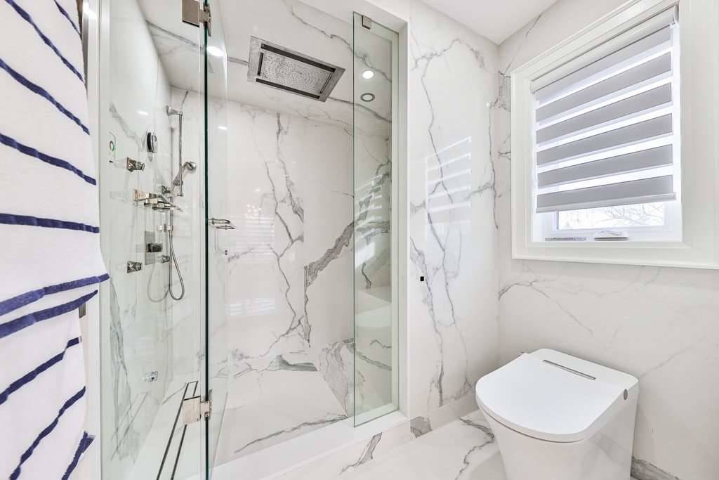 246 Edenbridge Drive
