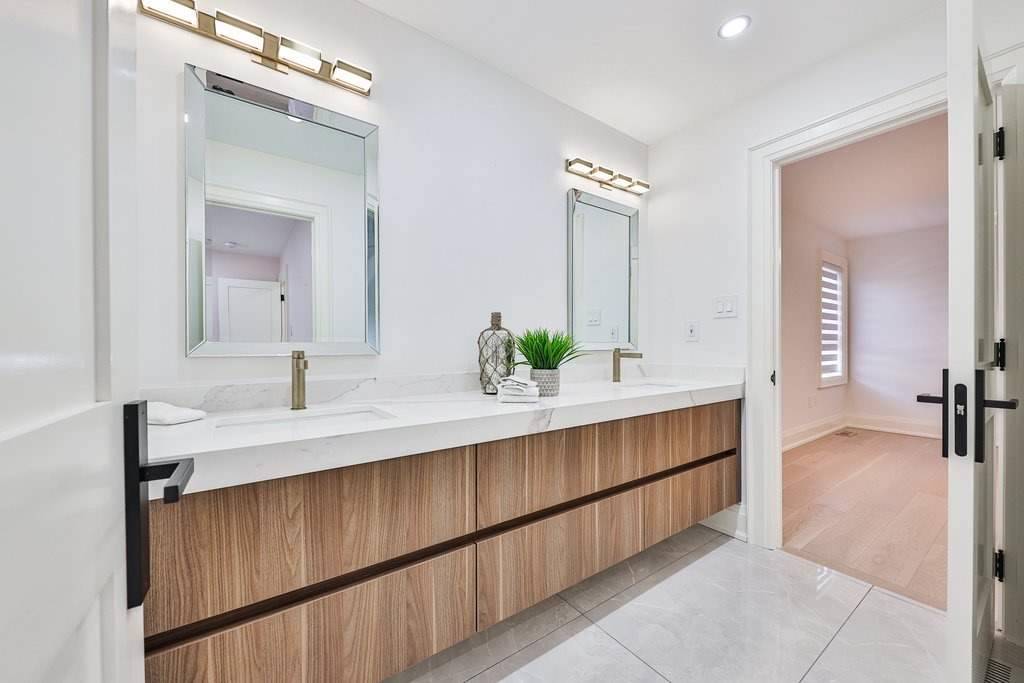 246 Edenbridge Drive