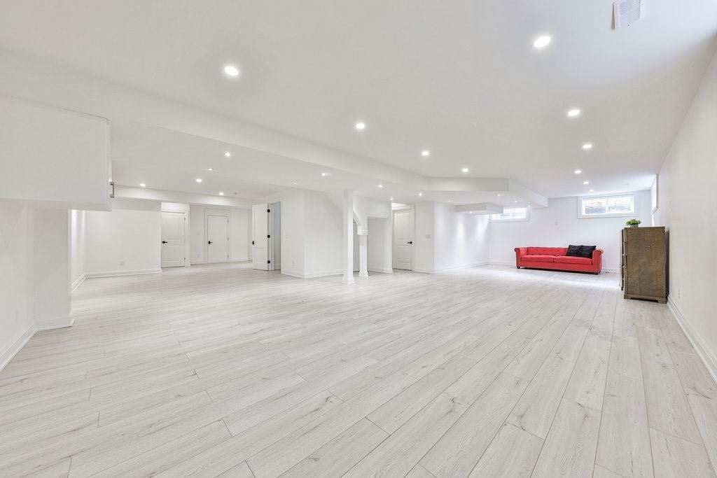 246 Edenbridge Drive